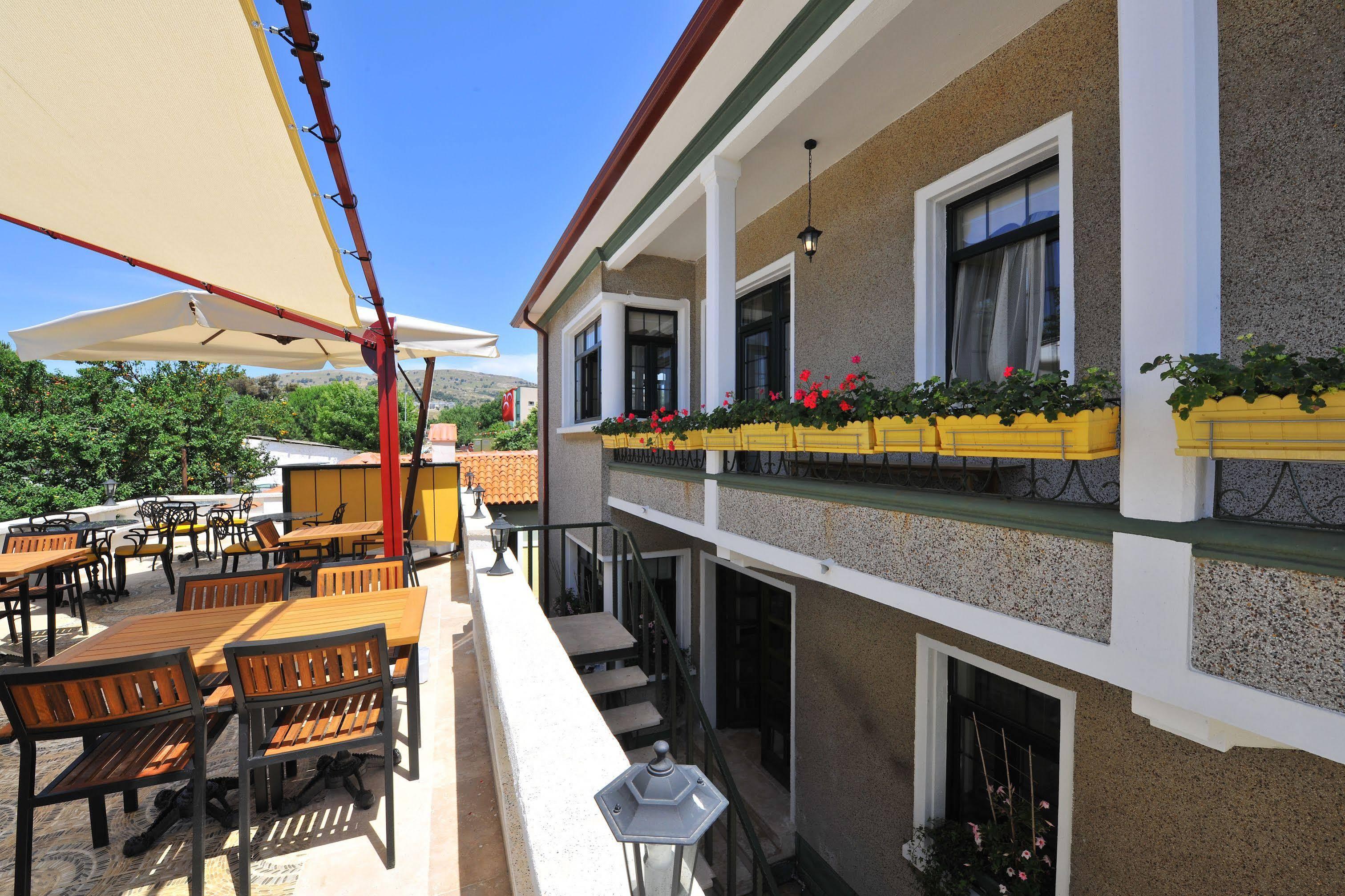 Petrino Goekceada Hotel&Kitchen İmroz Buitenkant foto